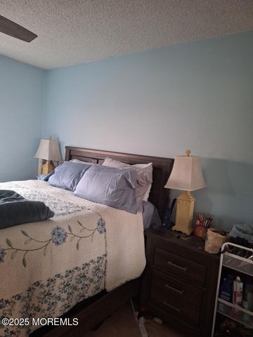 548 Ocean Boulevard 17, Long Branch, NJ 07740