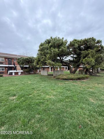 548 Ocean Boulevard 17, Long Branch, NJ 07740