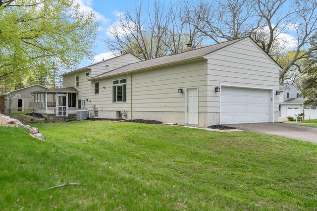 134 Inglewood Street, Long Lake, MN 55356