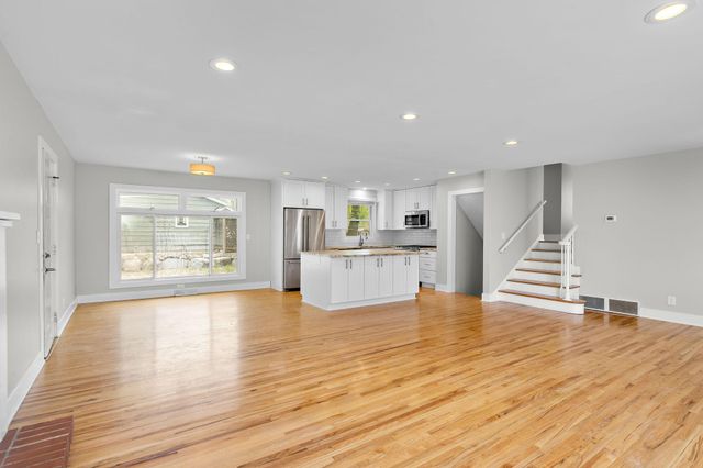134 Inglewood Street, Long Lake, MN 55356