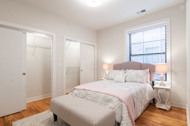 1552 N La Salle Drive 401, Chicago, IL 60610