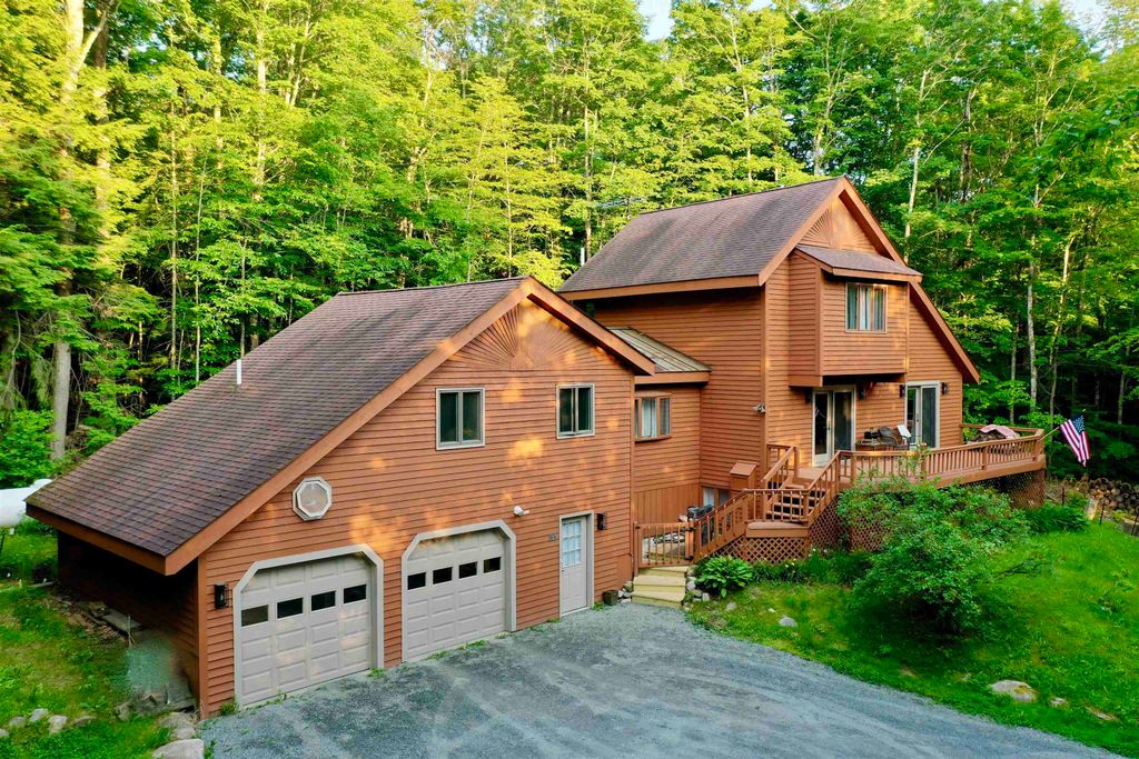 64 High Pond Road, Grantham, NH 03753