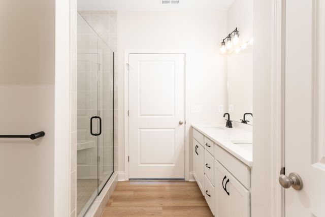 9518 La Croisette Street, B, Union, KY 41091