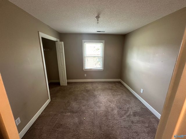 114 Silverleaf Drive, Harvest, AL 35749