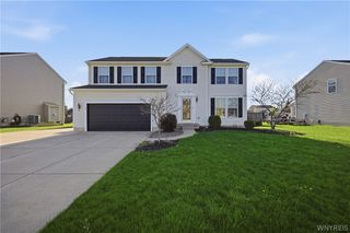 64 Park Lane, Grand Island, NY 14072