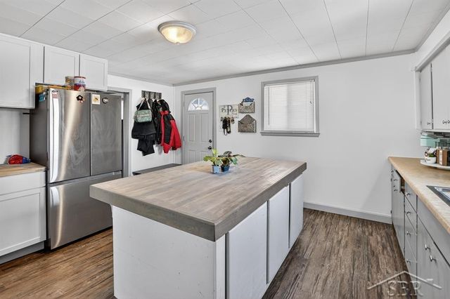 1633 Cass Avenue, Bay City, MI 48708