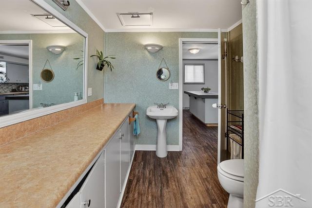 1633 Cass Avenue, Bay City, MI 48708