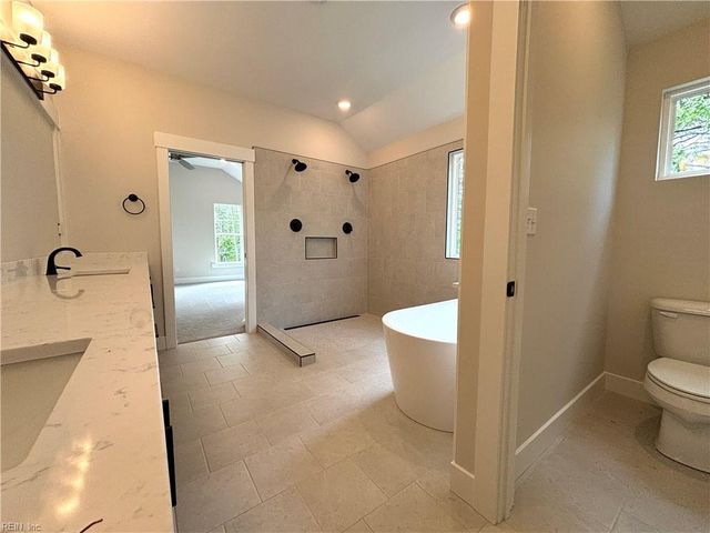 1916 McCoy Rd, Chesapeake, VA 23323