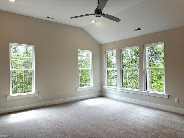 1916 McCoy Rd, Chesapeake, VA 23323