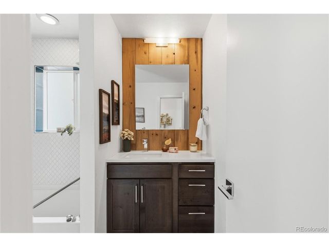 3127 N Saint Paul St, Denver, CO 80205