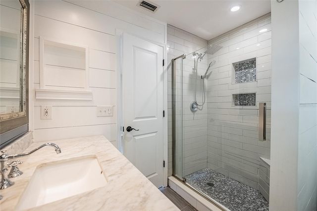 3303 DUFF ROAD, Lakeland, FL 33810