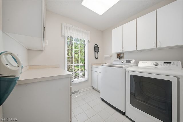 644 Clinton Lane, Highland Heights, OH 44143