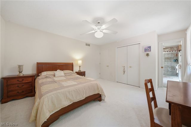 644 Clinton Lane, Highland Heights, OH 44143