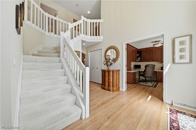 644 Clinton Lane, Highland Heights, OH 44143