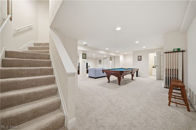 644 Clinton Lane, Highland Heights, OH 44143