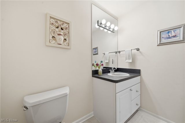 644 Clinton Lane, Highland Heights, OH 44143