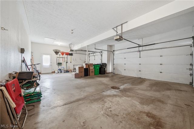 644 Clinton Lane, Highland Heights, OH 44143