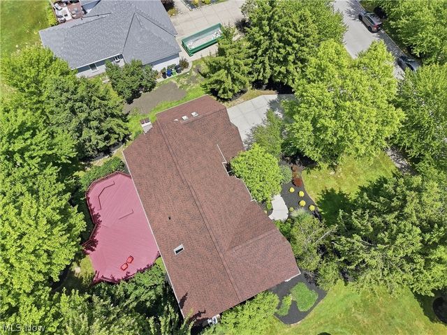 644 Clinton Lane, Highland Heights, OH 44143