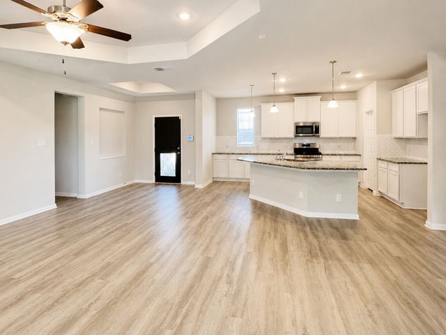230 JORDANS EST, San Antonio, TX 78264