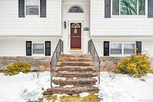 850 N Hillside Road, Wappingers Falls, NY 12590