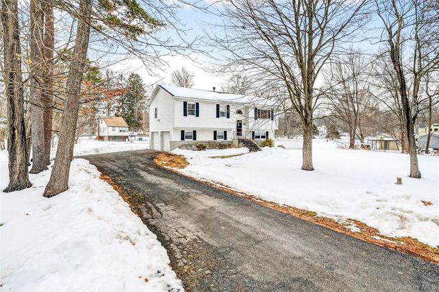 850 N Hillside Road, Wappingers Falls, NY 12590