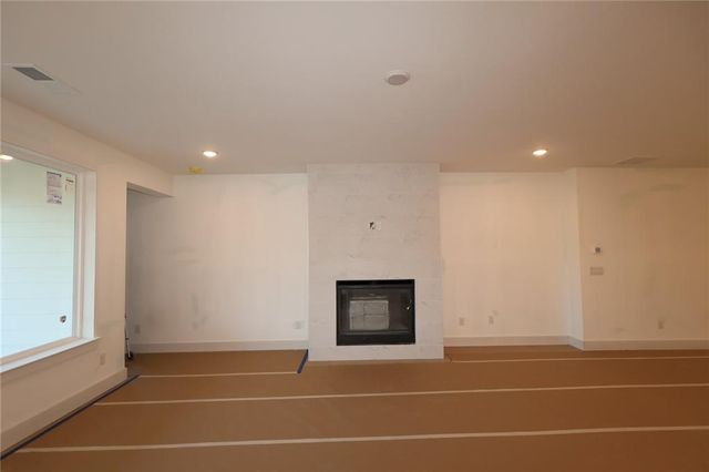 227 Strawberry Lane, Woodstock, GA 30189