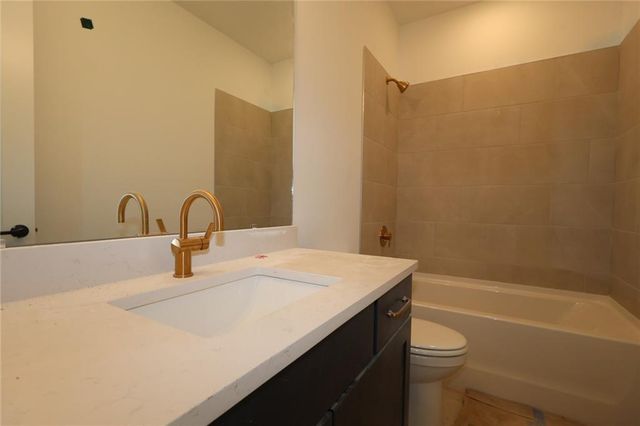 227 Strawberry Lane, Woodstock, GA 30189