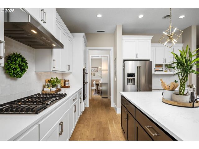5034 Nw DEERHAVEN Ter, Portland, OR 97229