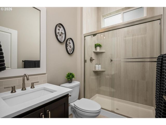 5034 Nw DEERHAVEN Ter, Portland, OR 97229