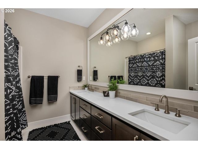 5034 Nw DEERHAVEN Ter, Portland, OR 97229