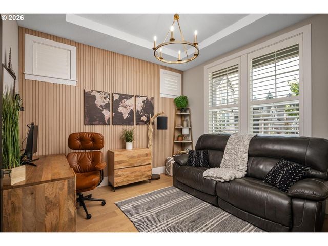 5034 Nw DEERHAVEN Ter, Portland, OR 97229