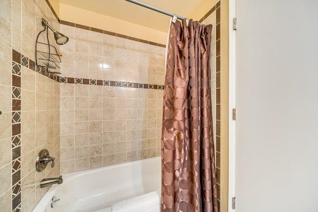 15505 N Cincinnati Dr, Spokane, WA 99208