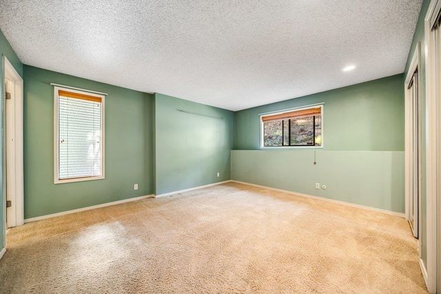 15505 N Cincinnati Dr, Spokane, WA 99208