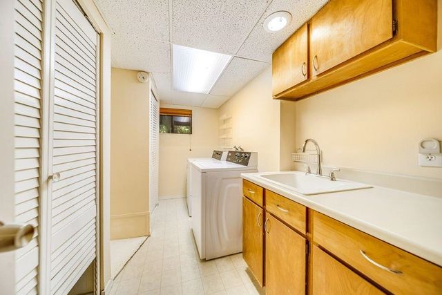 15505 N Cincinnati Dr, Spokane, WA 99208