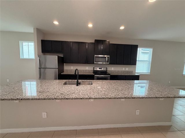 8125 GRAYCLIFF AVENUE, Winter Garden, FL 34787