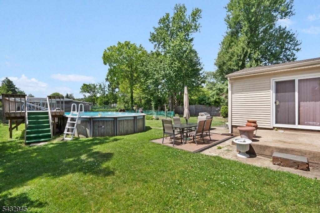 15 Volker Ln, Livingston Twp., NJ 07039 — photo 4
