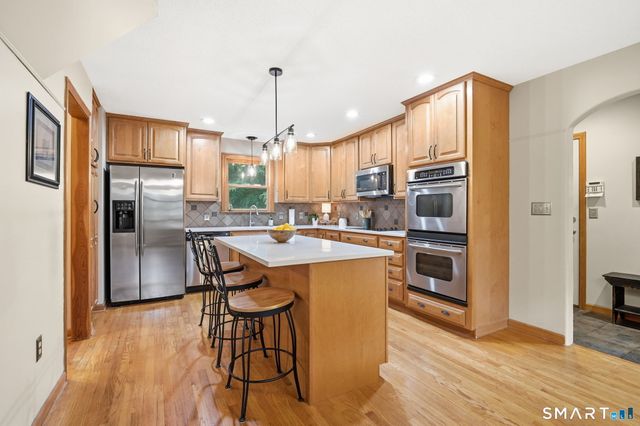 20 Florence Drive, Tolland, CT 06084