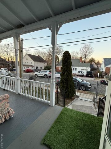 53 Valentine Street, Glen Cove, NY 11542