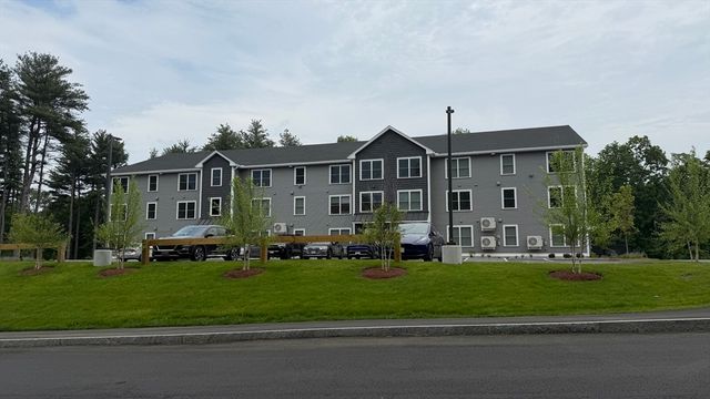 251 Sladen Street 307, Dracut, MA 01826