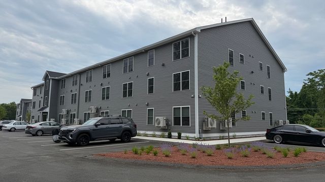 251 Sladen Street 307, Dracut, MA 01826