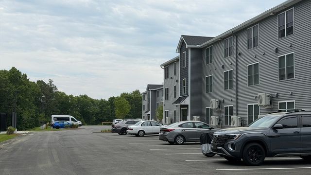 251 Sladen Street 307, Dracut, MA 01826