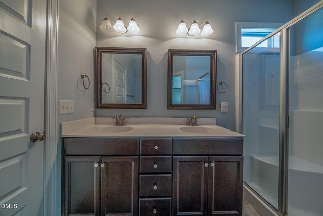 802 Hickory Lane, Mebane, NC 27302