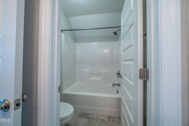 802 Hickory Lane, Mebane, NC 27302