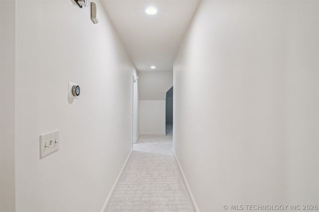 6960 Foxbriar Drive, Tulsa, OK 74132