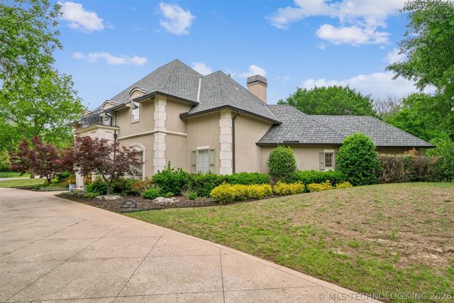 6960 Foxbriar Drive, Tulsa, OK 74132