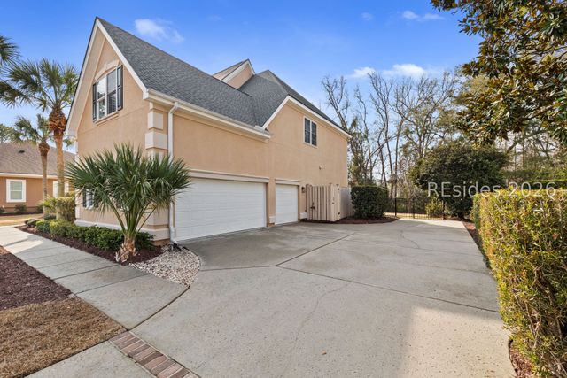 257 Farnsleigh Ave, Bluffton, SC 29910