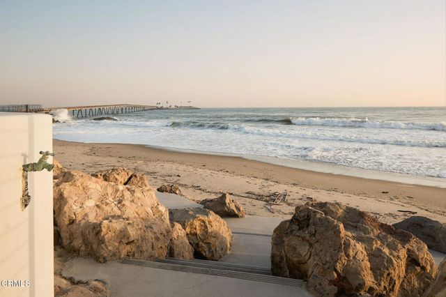 6726 Breakers Way, Ventura, CA 93001