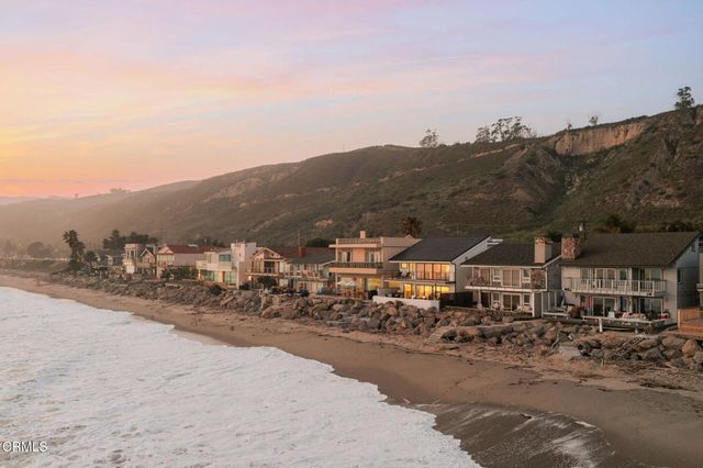 6726 Breakers Way, Ventura, CA 93001