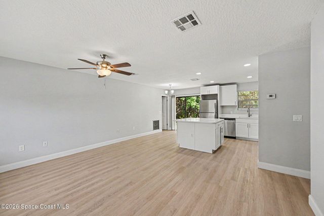 1328 Union Street SE, Palm Bay, FL 32909