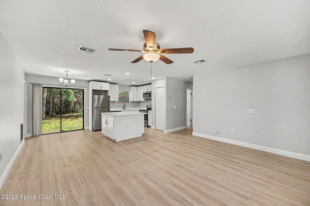 1328 Union Street SE, Palm Bay, FL 32909